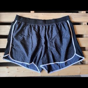 Black and gray patterned plus size running workout athletic shorts